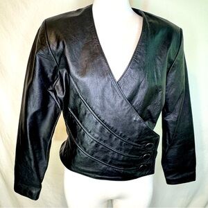 Avon Fashion Vintage 80’s Black Leather Women's Jacket Size‎ Small